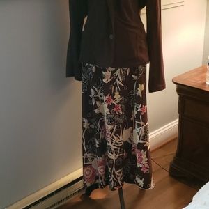 NWOT floral skirt size 16